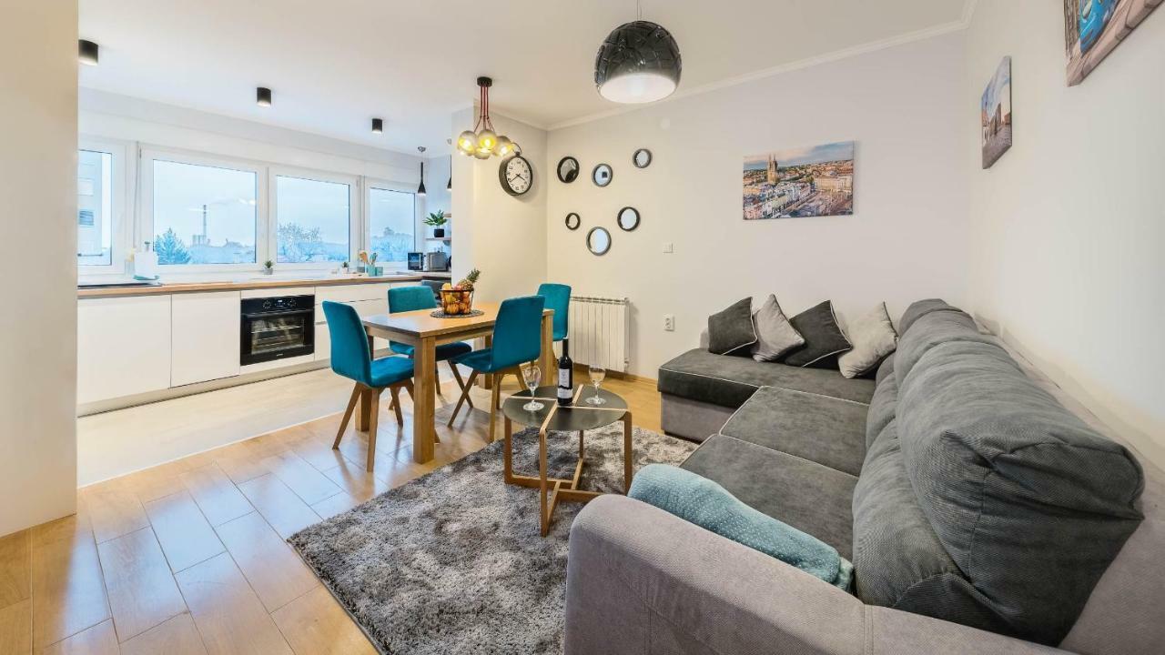 Urbanapartment In Center #Freeparking #Cozy Загреб Екстериор снимка